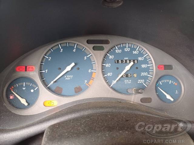 2004 CHEVROLET CORSA SEDAN 