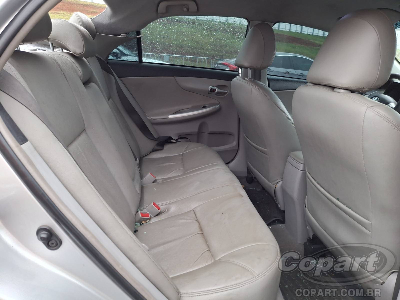 2012 TOYOTA COROLLA — foto 6 de 15
