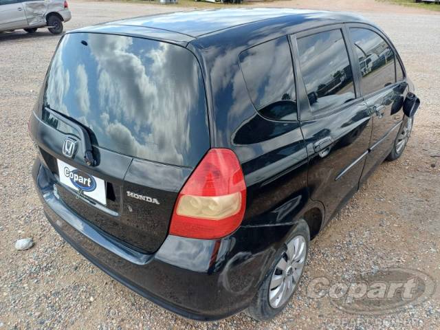 2005 HONDA FIT 