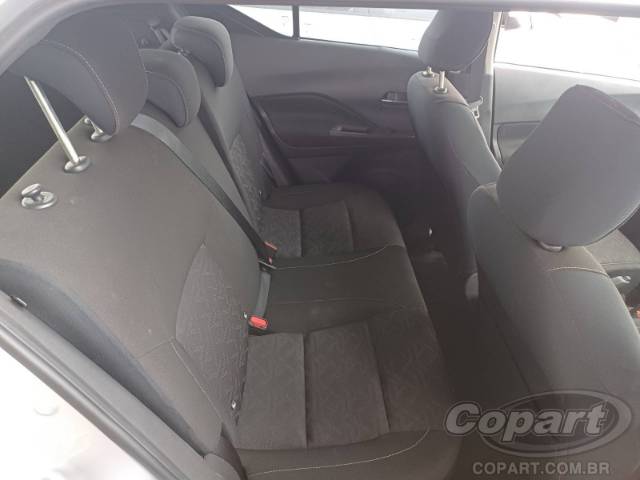 2024 NISSAN KICKS 