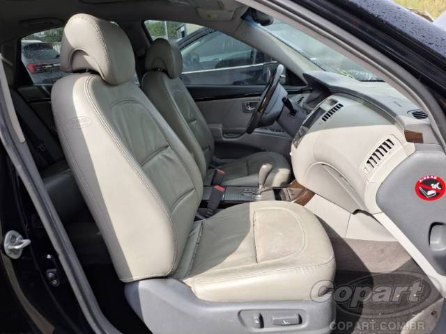 2009 HYUNDAI AZERA 