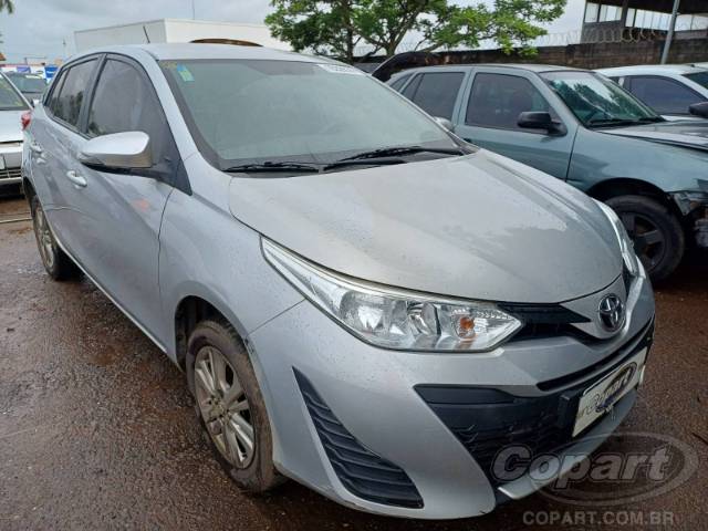 2021 TOYOTA YARIS 