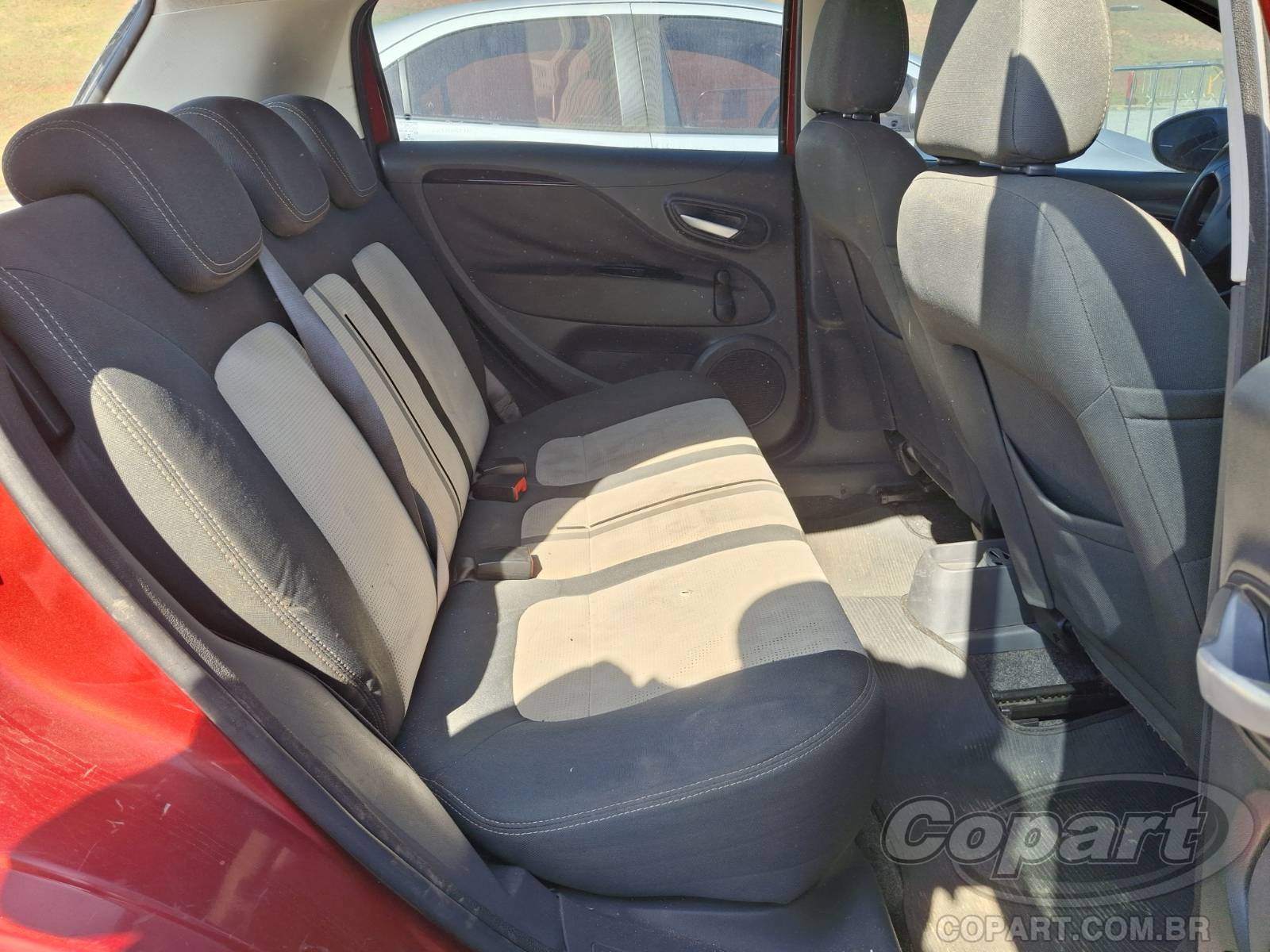 2013 FIAT PUNTO — foto 6 de 14