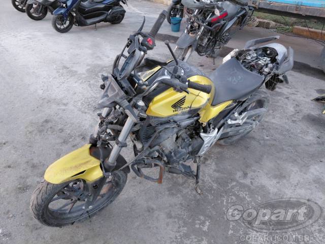 2024 HONDA CB 300F 