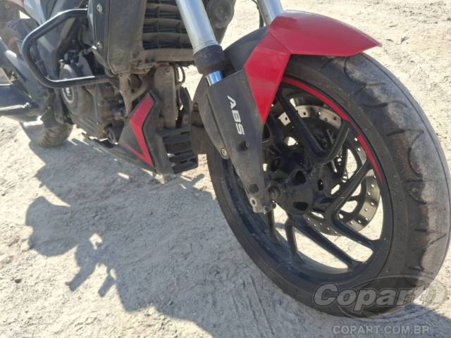 2025 BAJAJ DOMINAR 