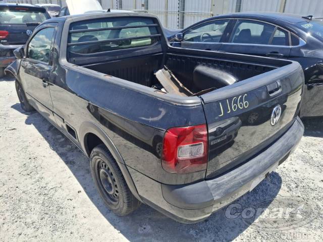 2015 VOLKSWAGEN SAVEIRO 