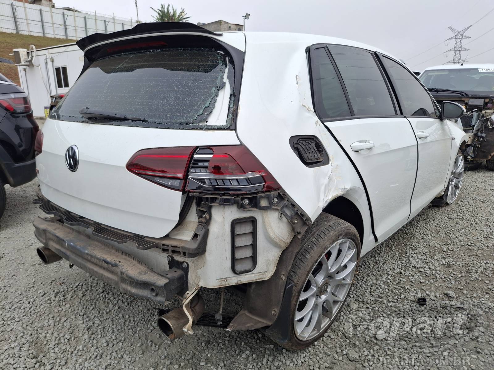 2017 VOLKSWAGEN GOLF — foto 4 de 14