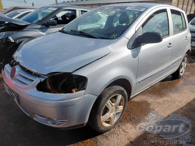 2005 VOLKSWAGEN FOX 