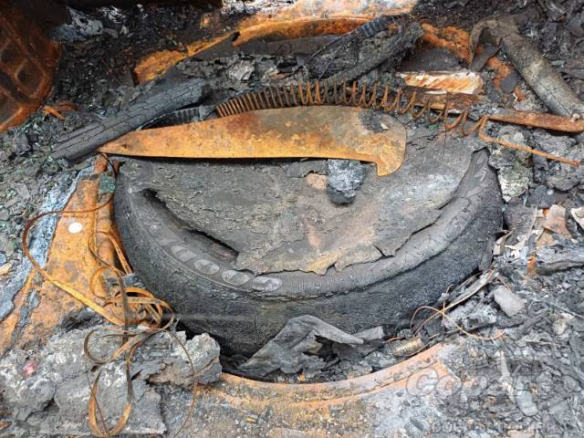 2015 VOLKSWAGEN VOYAGE 