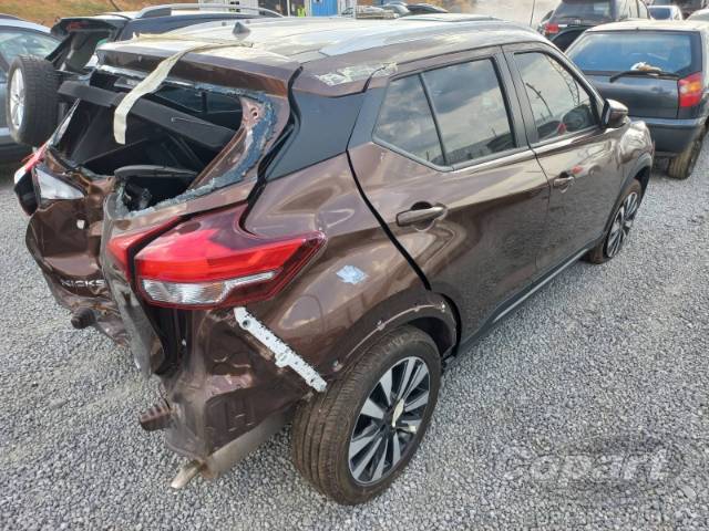 2021 NISSAN KICKS 