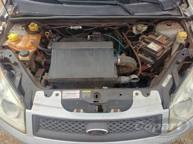 2009 FORD FIESTA 