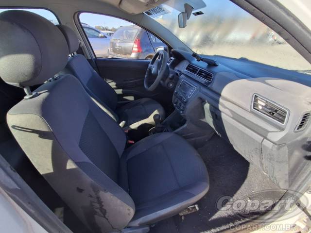 2021 VOLKSWAGEN VOYAGE 