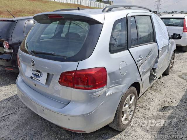 2013 VOLKSWAGEN SPACEFOX 