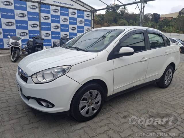 2016 FIAT GRAND SIENA 