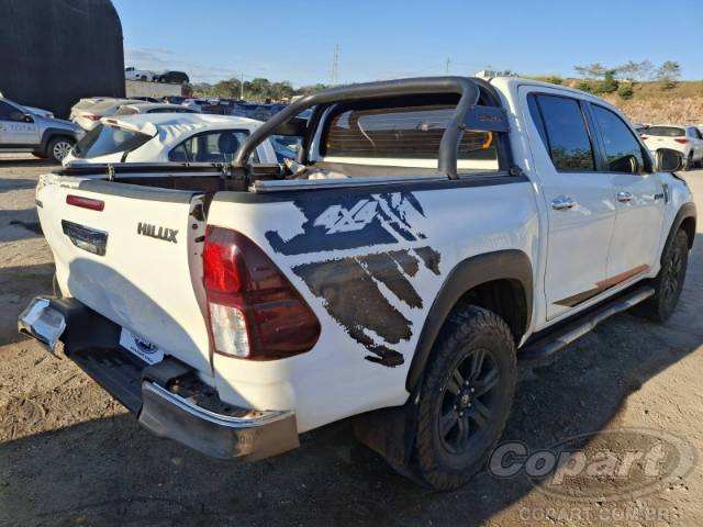 2018 TOYOTA HILUX CD 