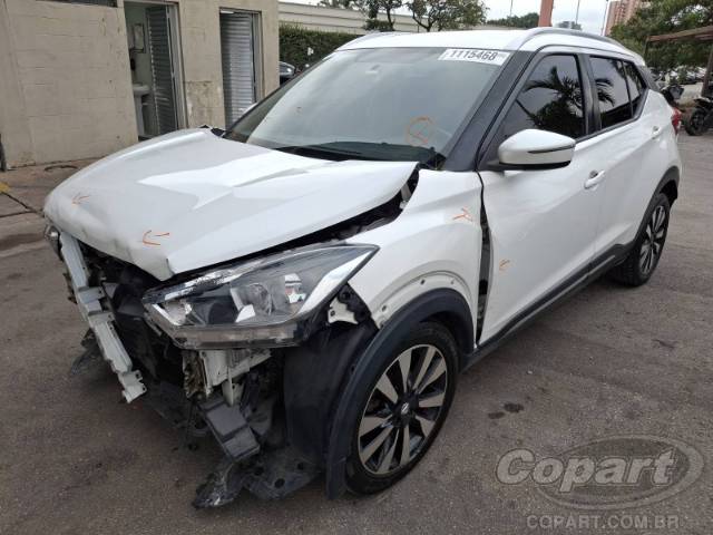 2018 NISSAN KICKS 