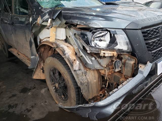2023 NISSAN FRONTIER CD 