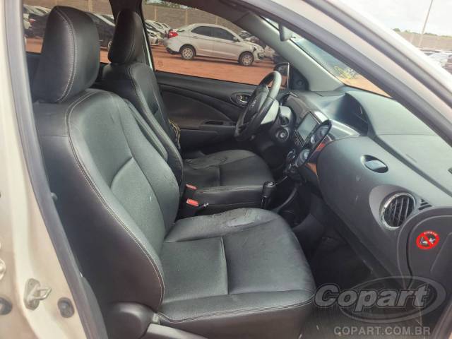 2017 TOYOTA ETIOS SEDA 