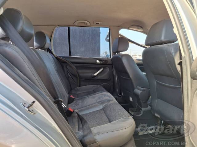 2010 VOLKSWAGEN GOLF 