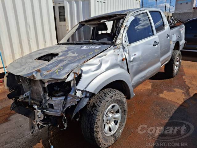 2015 TOYOTA HILUX CD 