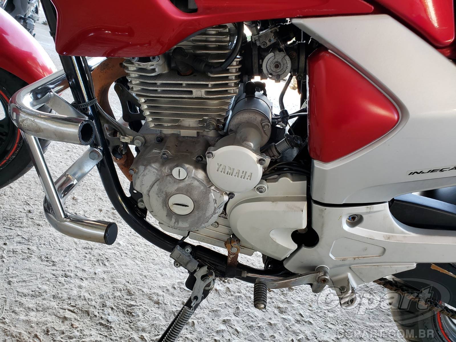 Foto 6 de 7: 2010 YAMAHA FAZER