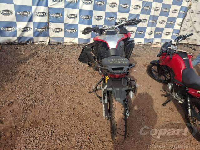 2025 DUCATI MULTISTRADA 