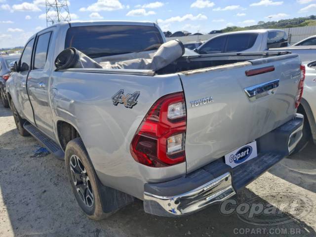 2023 TOYOTA HILUX CD 