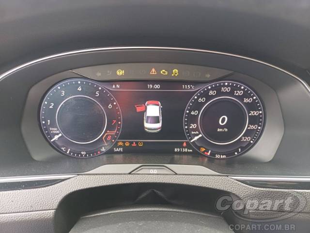 2017 VOLKSWAGEN PASSAT 