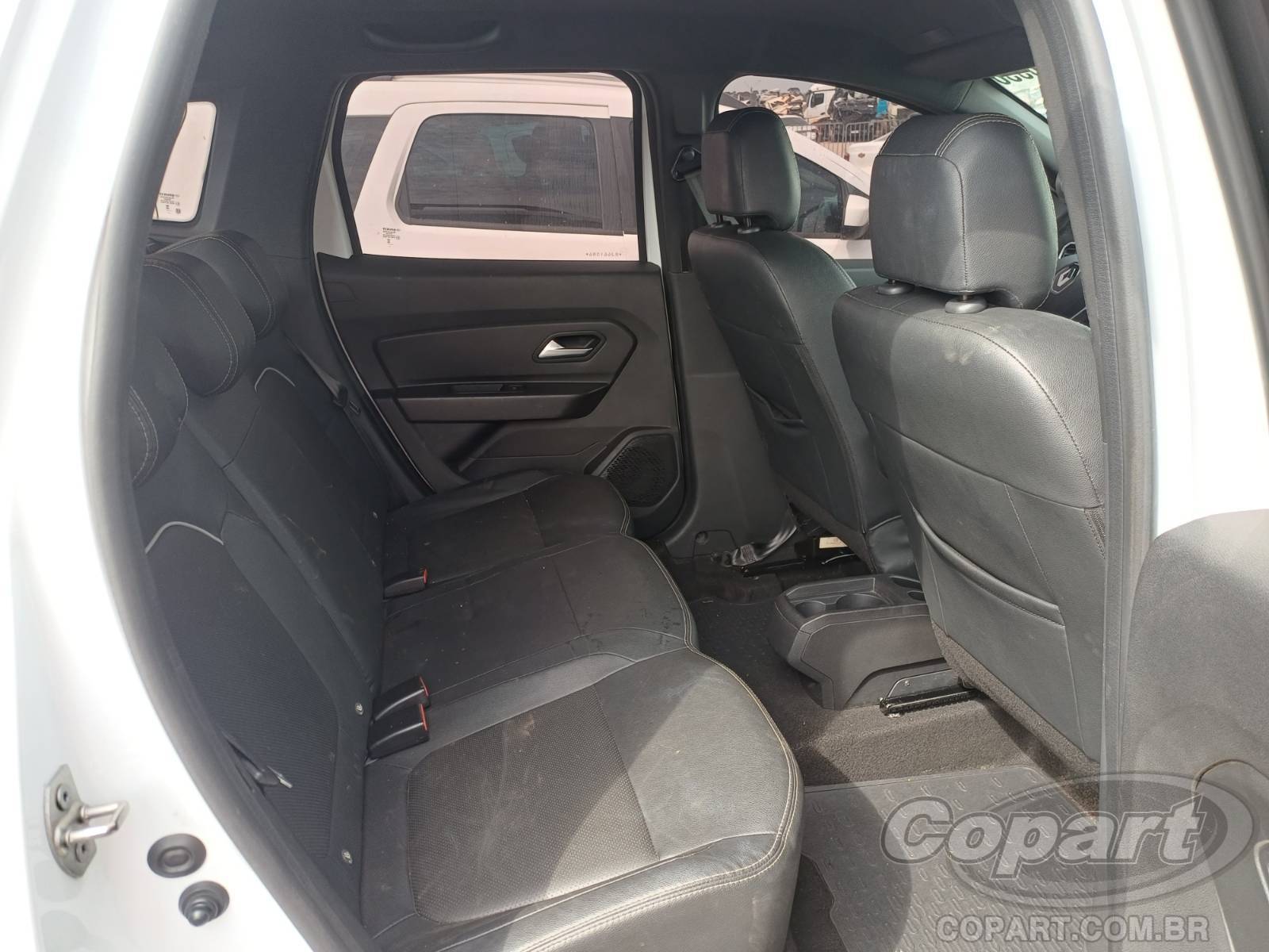 Foto 6 de 12: 2024 RENAULT DUSTER