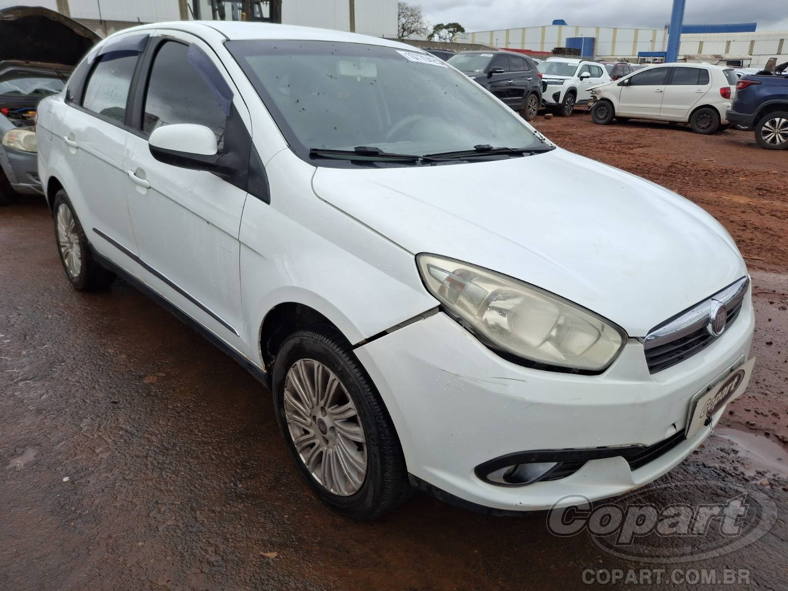 Veículo Fiat Grand Siena FIAT Grand Siena 2013 1.6 Flex 2013 em leilão