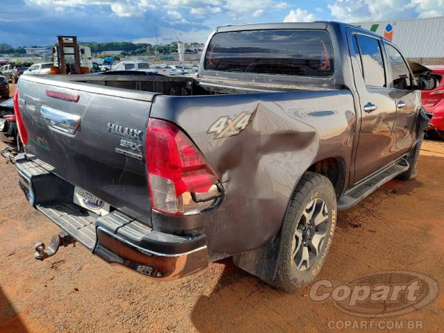 2020 TOYOTA HILUX CD 