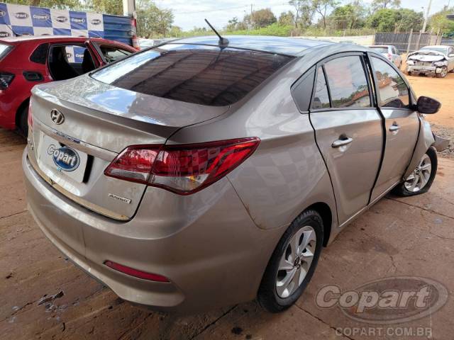 2017 HYUNDAI HB20S 