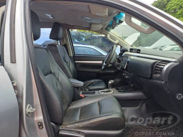 2016 TOYOTA HILUX CD 