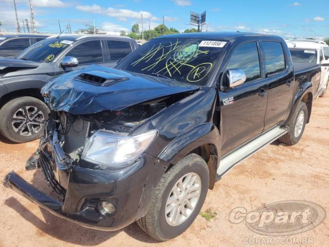 2013 TOYOTA HILUX CD 