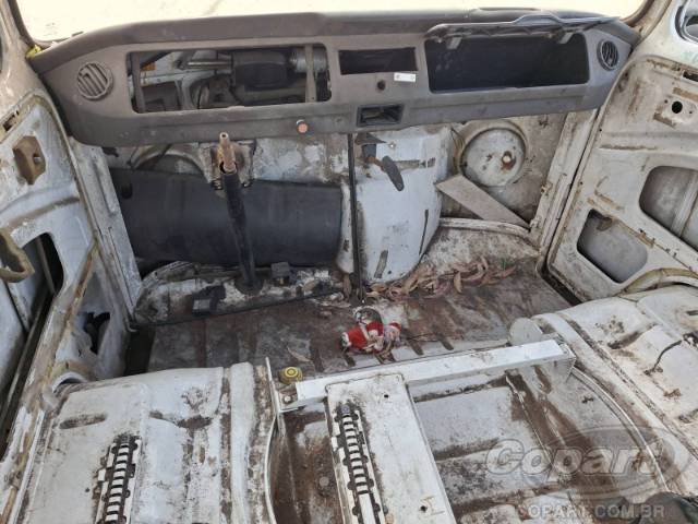 2012 VOLKSWAGEN KOMBI 