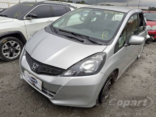 2014 HONDA FIT 