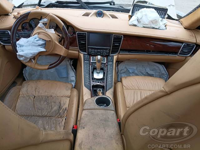 2011 PORSCHE PANAMERA 