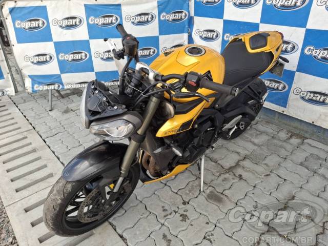 2023 TRIUMPH STREET TRIPLE 