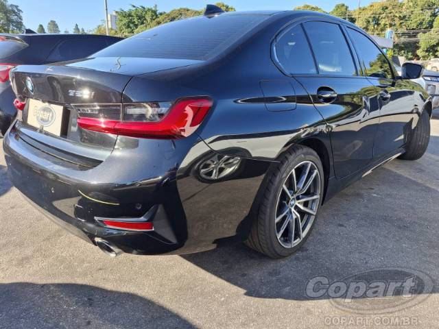 2021 BMW SERIE 3 