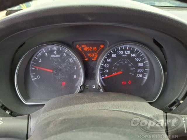 2014 NISSAN VERSA 