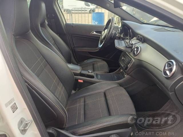 2016 MERCEDES BENZ GLA 