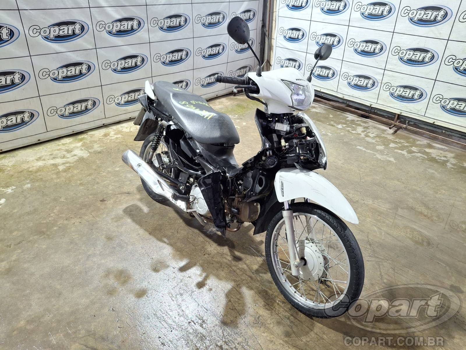Honda BIZ 2021 em leilão
