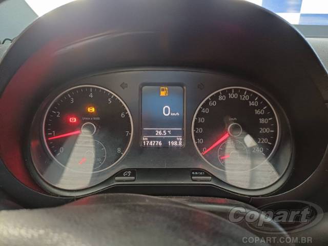 2013 VOLKSWAGEN FOX 