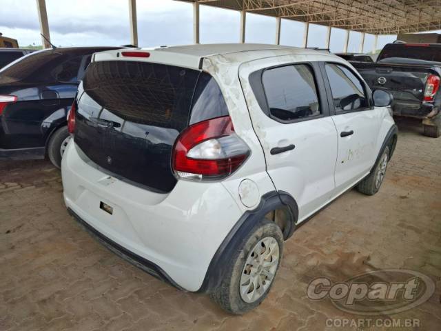 2021 FIAT MOBI 