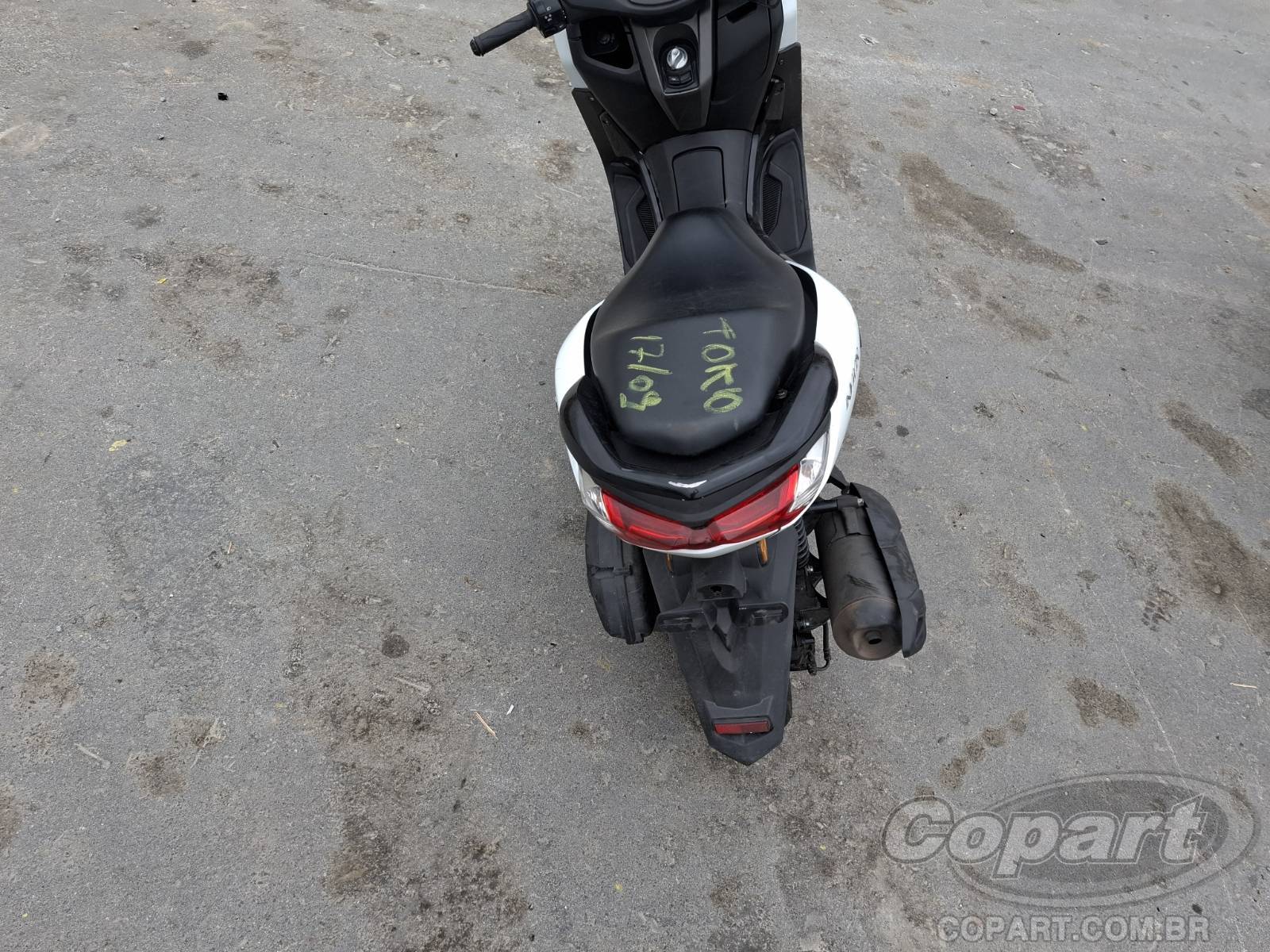 2022 YAMAHA NMAX — foto 10 de 10
