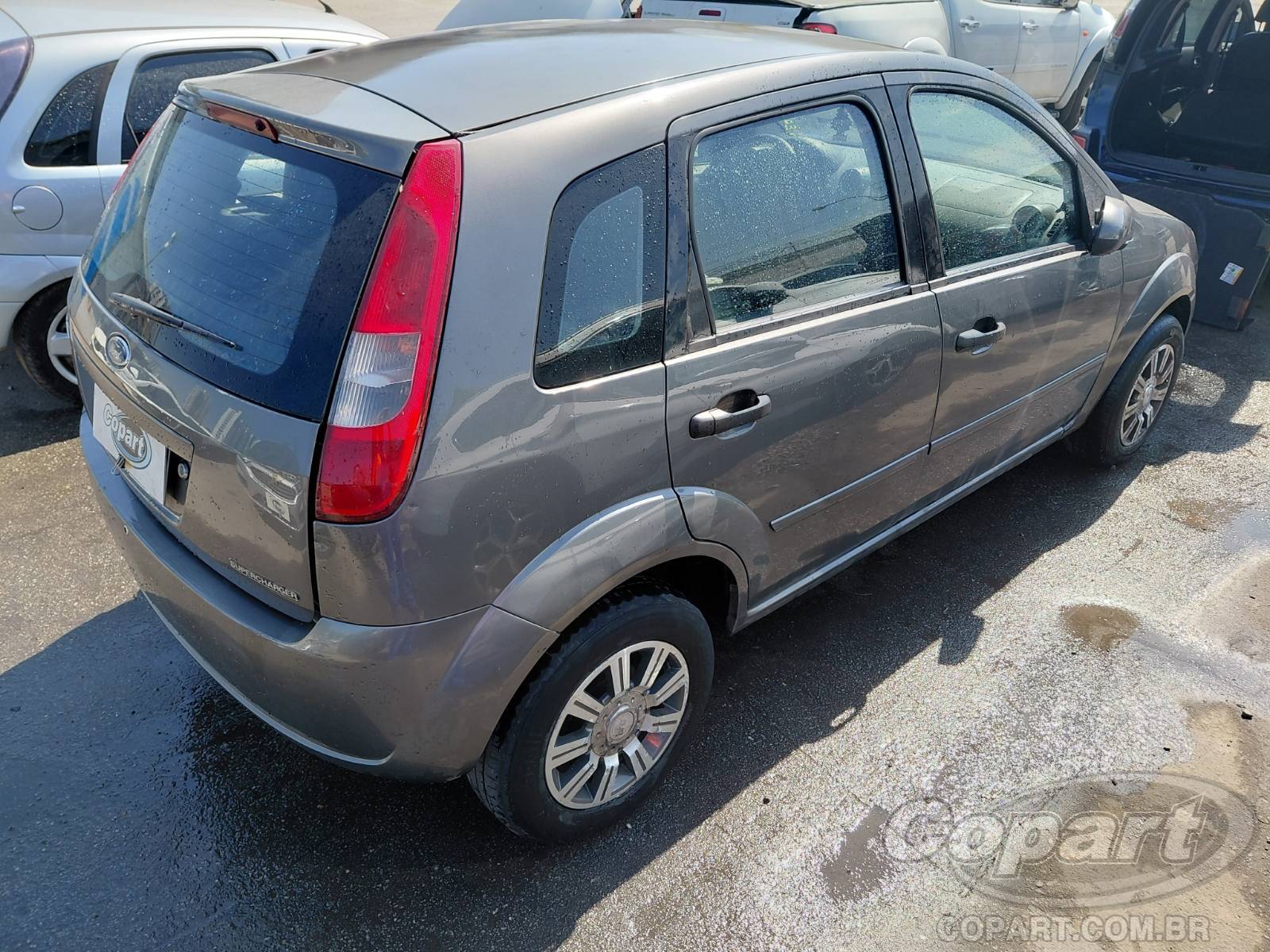 2004 FORD FIESTA — foto 4 de 10