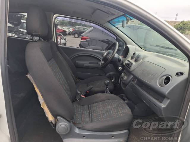 2014 FIAT UNO 