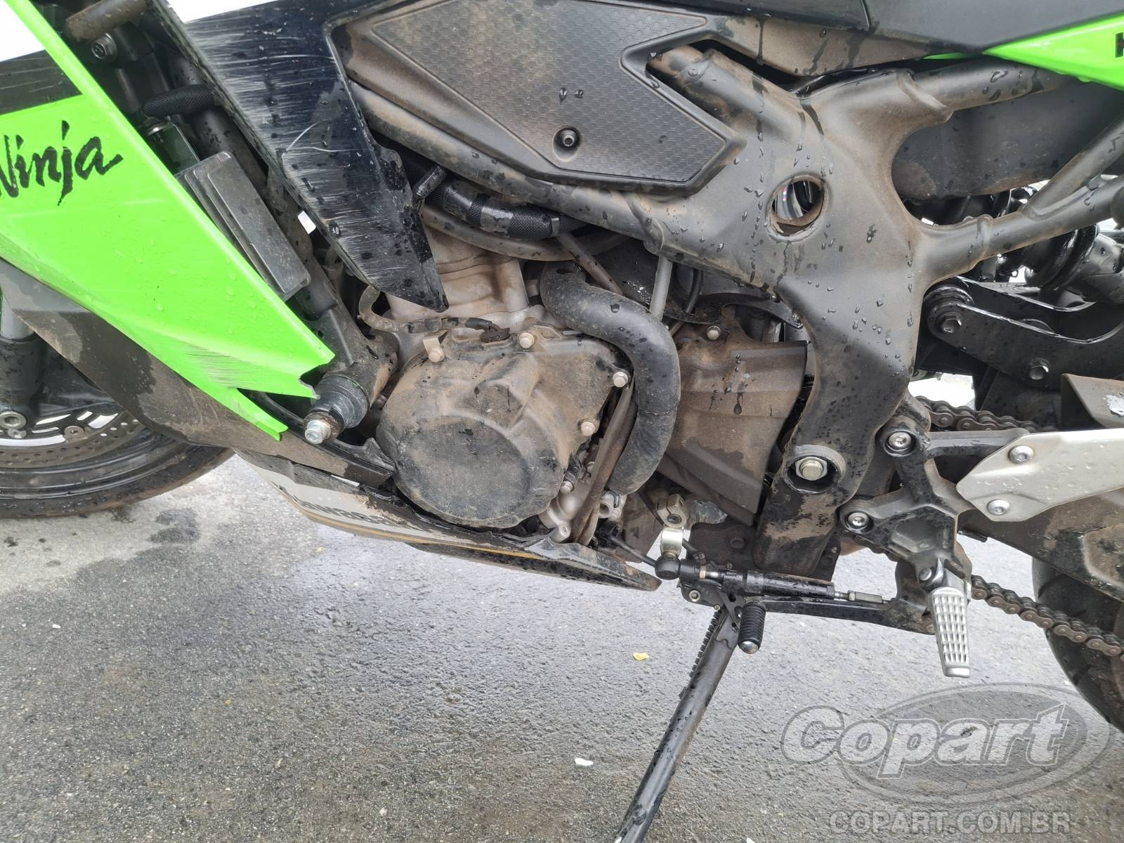 2025 KAWASAKI NINJA ZX-4R — leilão em Itaquaquecetuba/SP (foto 6)