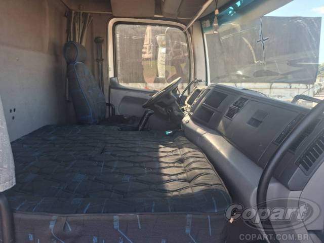 2012 VOLKSWAGEN CONSTELLATION 