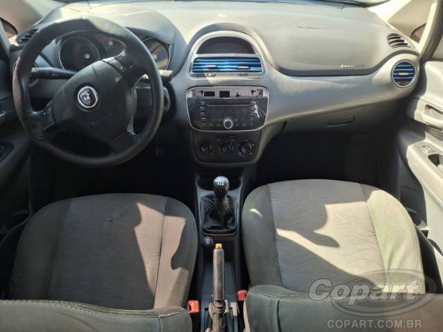 2013 FIAT PUNTO 